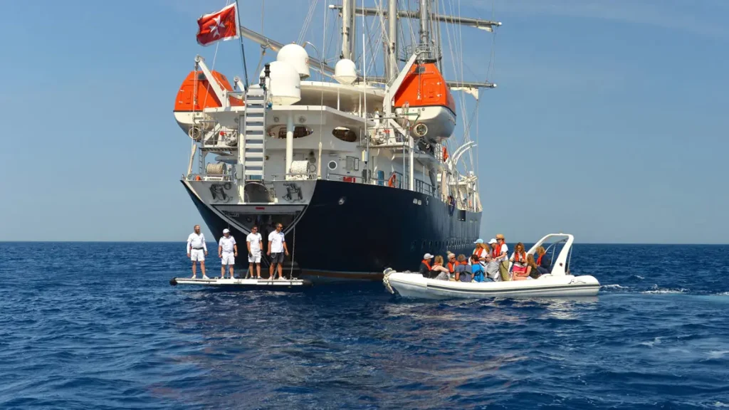 Running on Waves - Evia Private Tours - Luxury Sailing Yacht6